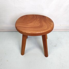 北海道手作り家具　ケヤキ（欅）材　スツールA　座面一枚板 スツール 木製 椅子 一枚板 おしゃれ 北欧 玄関スツール けやき