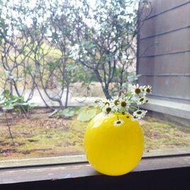 ワッフル丸花瓶～きいろ～の画像