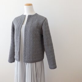 総ビース刺繍のニットジャケットの画像
