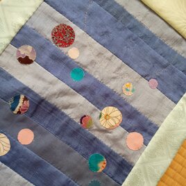ヴィンテージ着物からタペストリー　春はあけぼの　明けてゆく時の画像
