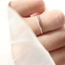 freckle.【sachi幸1.2×つちめ】silver950 ピンキーリング 細めリング メンズリング　手しごとの画像