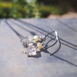 -Herkimar quartz・Opal- marquis fook pierceの画像