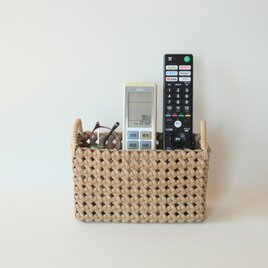 コンパクト卓上収納 3仕切り / リモコンラックの画像