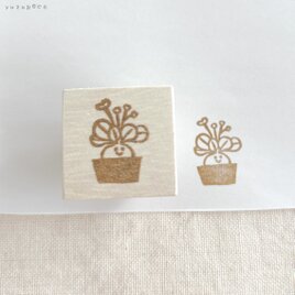 ボタニカルシリーズ　カカリオイデスの画像