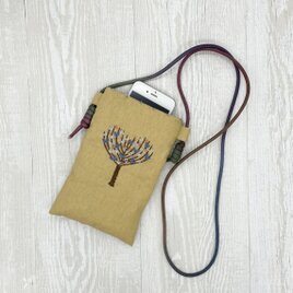 手刺繍スマホショルダー ハートの木の画像