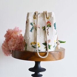 数量限定! フラワー刺繍 2way ポシェットマリンバッグ　エクリュホワイト　ミニショルダー　ボタニカルの画像