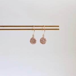 puff M 耳飾り（サクラ）