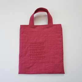 小さな布たちの手提げバッグ　ピンクの画像