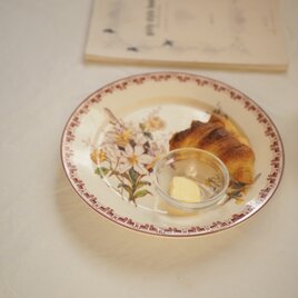Sarreguemines antique plate  lilyの画像