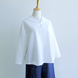 ゆったりシルエットのセーラーカラーTブラウス（国産ヴィンテージ加工オックス生地・白）受注製作の画像