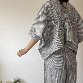 リネン・アンダーバストギャザートップの画像