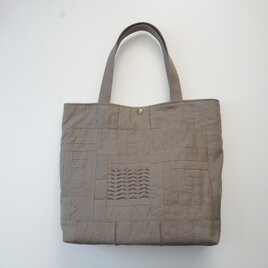 小さな布たちの大きなバッグ　モカグレー