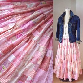 Y様ご予約品♥絵画なパッチワーク♥pink♥超ボリューム♥ティアードギャザースカート♥マキシ丈の画像