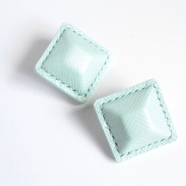 Pastel Airas~square~【レザーピアス/イヤリング】“Mint”の画像