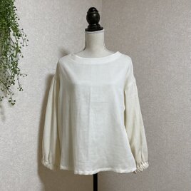 オーガニックコットン100%Wガーゼ　ふんわり袖のブラウス　きなりの画像