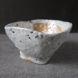 酒器　焼締め四角高台ぐい呑み　陶芸家オリジナル陶器（52）の画像