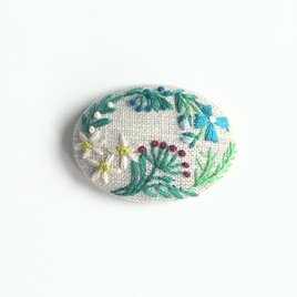 草花の刺繍ブローチ【botanical】#364の画像