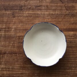 花びら皿 青ぶちの画像