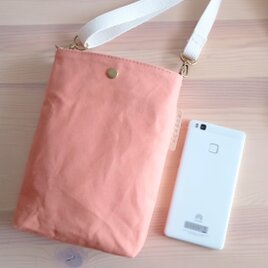 パラフィン加工帆布のスマホショルダーバッグ　《ピンクオレンジ》の画像