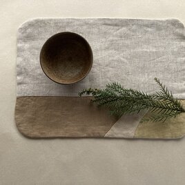 草木染め　布　tea mat Bの画像