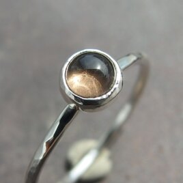 スモーキークォーツ一粒リング　【silver】　4㎜　カボション　4月の誕生石の画像