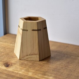 【 木工 】 六角形のシンプルなペン立て　オイル仕上げ　無垢材　ペンスタンドの画像