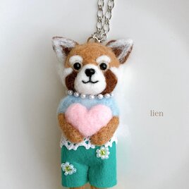 レッサーパンダバッグチャームの画像