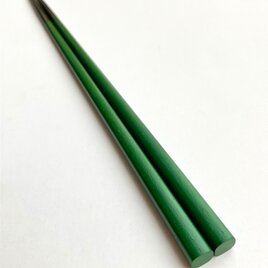 シンプルな摺り漆箸 (緑色漆)の画像