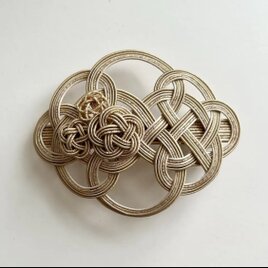 ･:*+.ハレの日バレッタ.:+･:*+.雲とお花.:+  クリームベージュ　水引亀結びバレッタ　着物　和装　卒業式　入学式