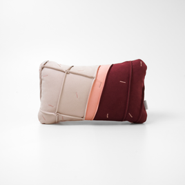 cushion / mado / pinkの画像