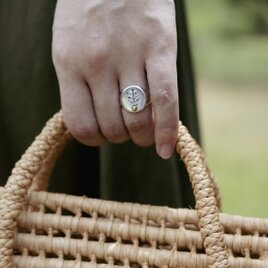 tree signet ring
