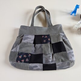 カーキ色のパッチワークバッグ♪の画像