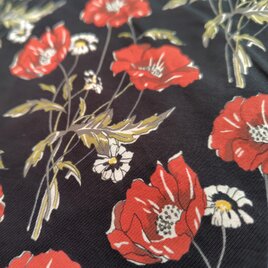 日用品店（布）コットンキュプラスカーフ  50cm×50cm 【 ボタニカル／ブラック 】LIBERTYの画像