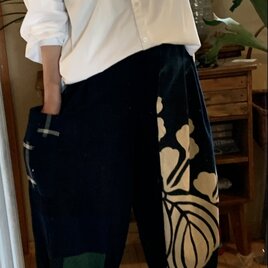 古布家紋ワイドパンツの画像