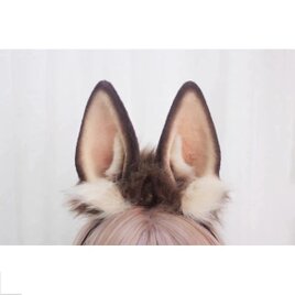 【受注生産】うさぎ耳カチューシャ 手作り リアルな毛皮のような ペットの耳ヘアアクセサリー シミュレーション動物の耳の画像