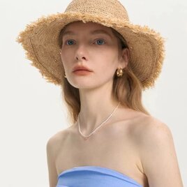 ラフィアハット、ツバ広麦わら帽子 夏用 大人 ストローハット、飾り ミディアムブリム 日よけ・UV対策 サイズ調節可能の画像
