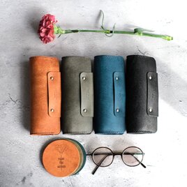 マグネット式　メガネケース　　選べる４色