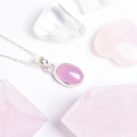 クンツァイトのシルバーネックレス　天然石　シルバー925の画像