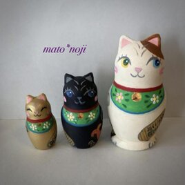 再版　おめでたいマトリョーシカ　ふっくら　招き猫マトリョーシカ　３にゃん組のコピーの画像