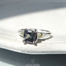 タンザナイト リング / unheated Tanzanite with 18k balls Ringの画像