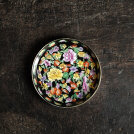 黒にカラフルな花尽くし◆中国製造　色絵金彩中皿プレート　煎茶茶器　シノワズリ　チャイナレトロ　b1の画像