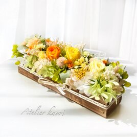 お部屋をパッと明るく！ビタミンカラーのフラワーアレンジメント     母の日  結婚祝い 引越し祝い  誕生日  開店祝い