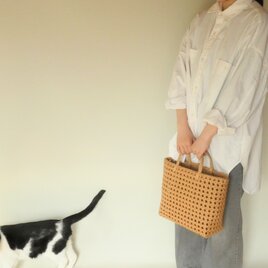 お散歩かごトート / ミルクティーの画像