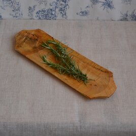 トチの長皿（スポルテッド）の画像
