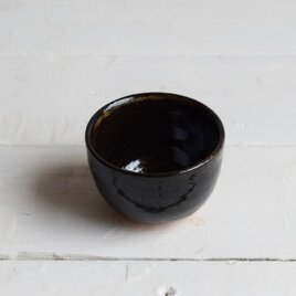 黒釉窯変ぐい呑みの画像