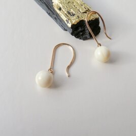 K18 丸珠 6mm ⋮ Makkoh ⋮ hook earrings