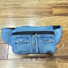 ボディバッグ★デニムリメイク★トートバッグ　マザーズバッグ　ウエストポーチ カバン 男前　アップサイクルの画像