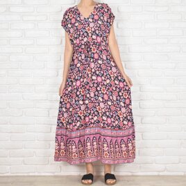 新作！花柄Vネックフリルワンピースの画像
