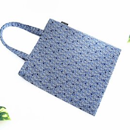 アバサンスポットのペタンコなトートバックの画像