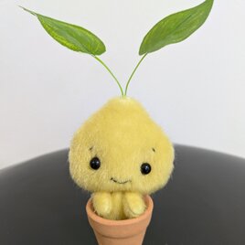 ミニチュアドール☆ぬいぐるみ☆ちょこんと植木鉢☆リーフさん☆レモン*aの画像